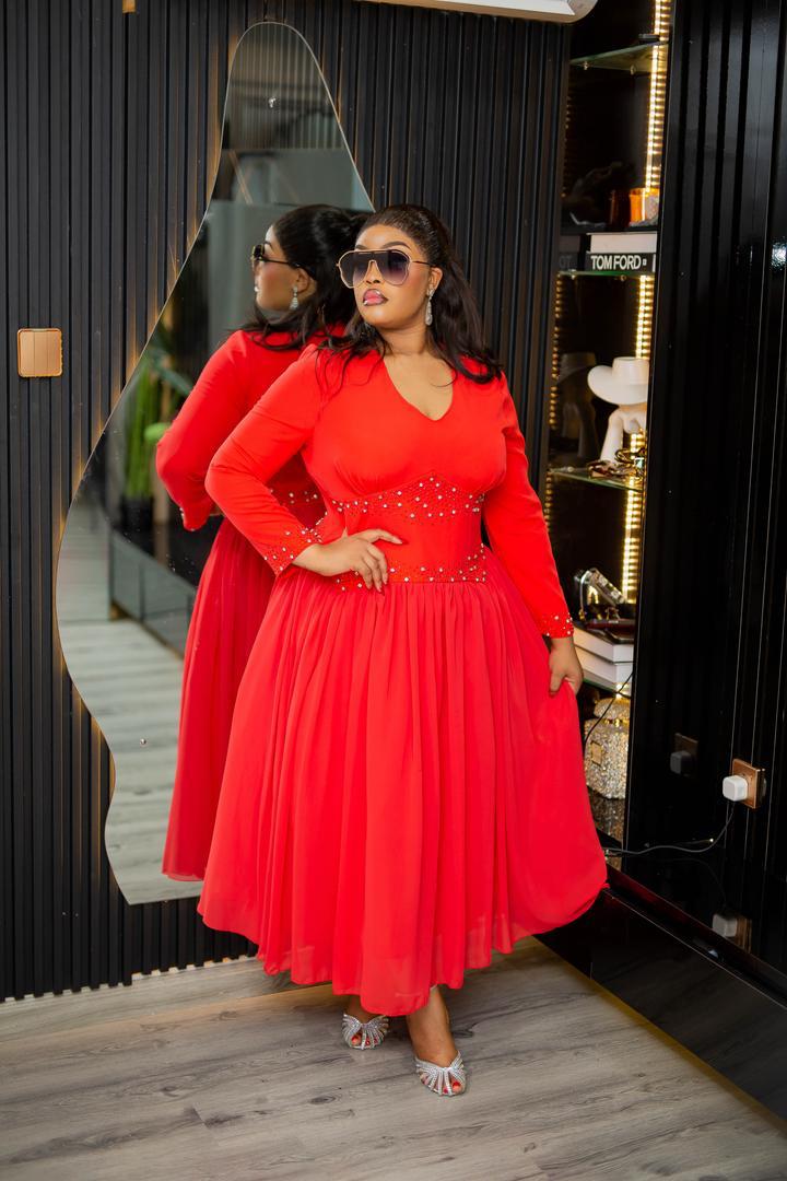 Plus Size Black Evening Dress for Women