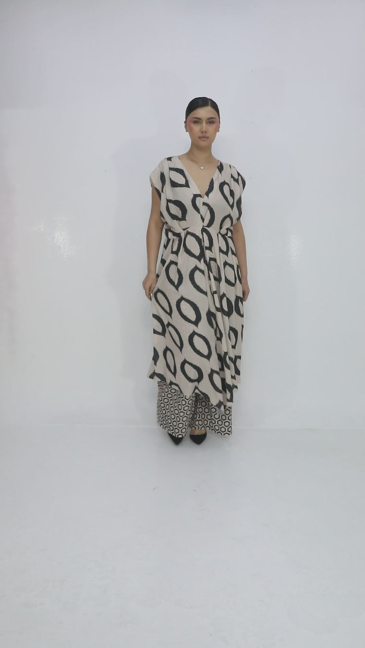 Plus Size Beige Black Evening Dress for Women